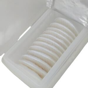 Dove Face Care Cleansing Pillows Refill 12 count Clear Plastic Travel Case NOS